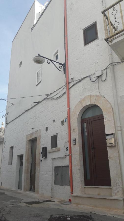Capodigallo Holiday Trullo Monte Santo Алберобело Стая снимка